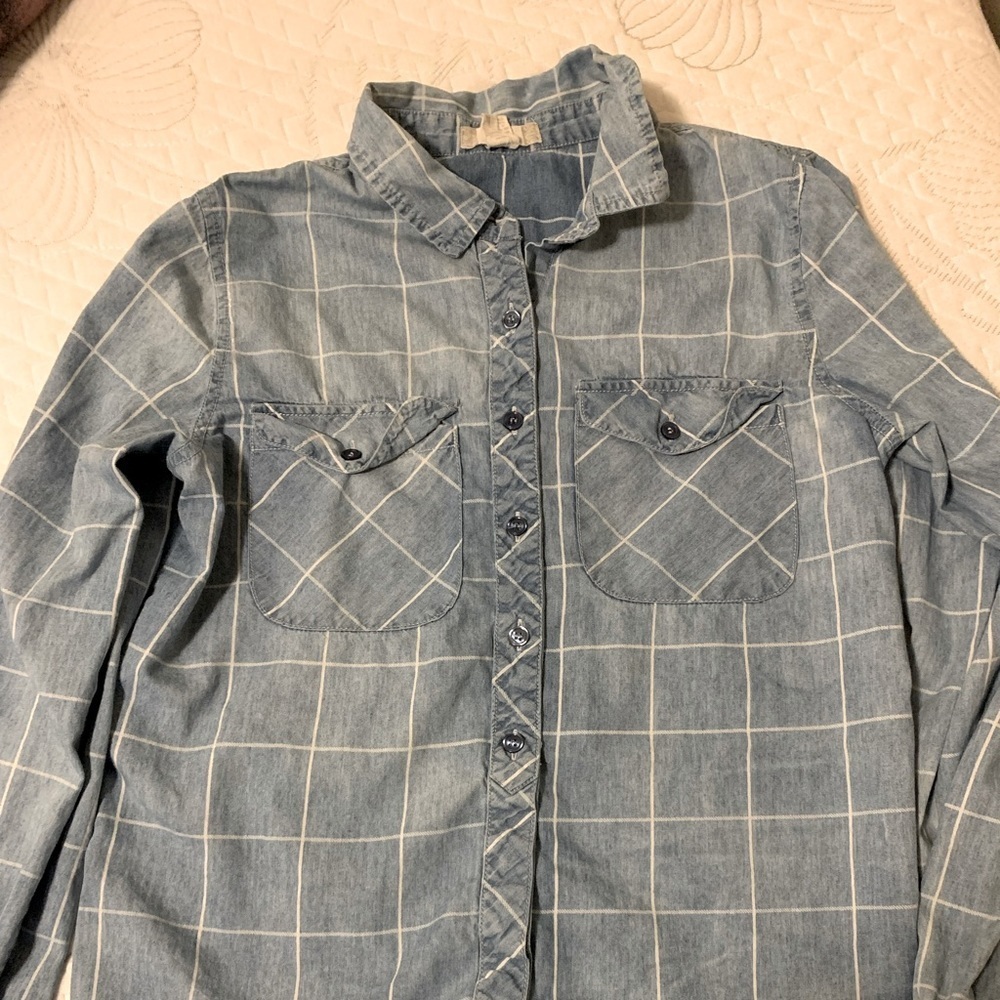 Japna button down denim style top